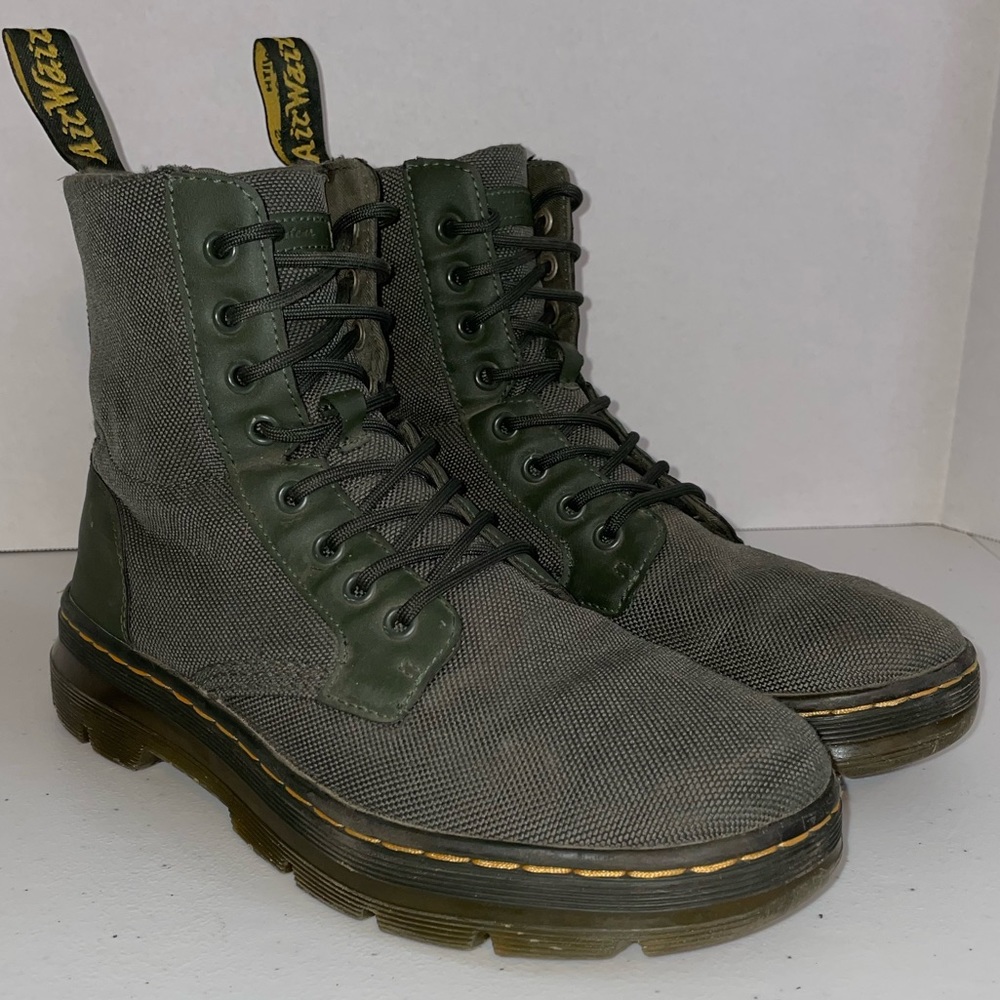 Dr Marten’s Unisex Combs Combat Boots
